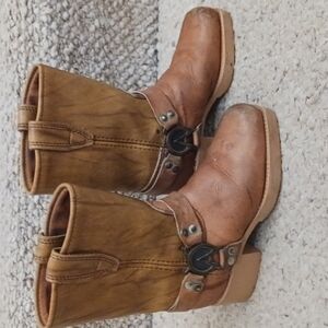 Square Toed Children's Boots